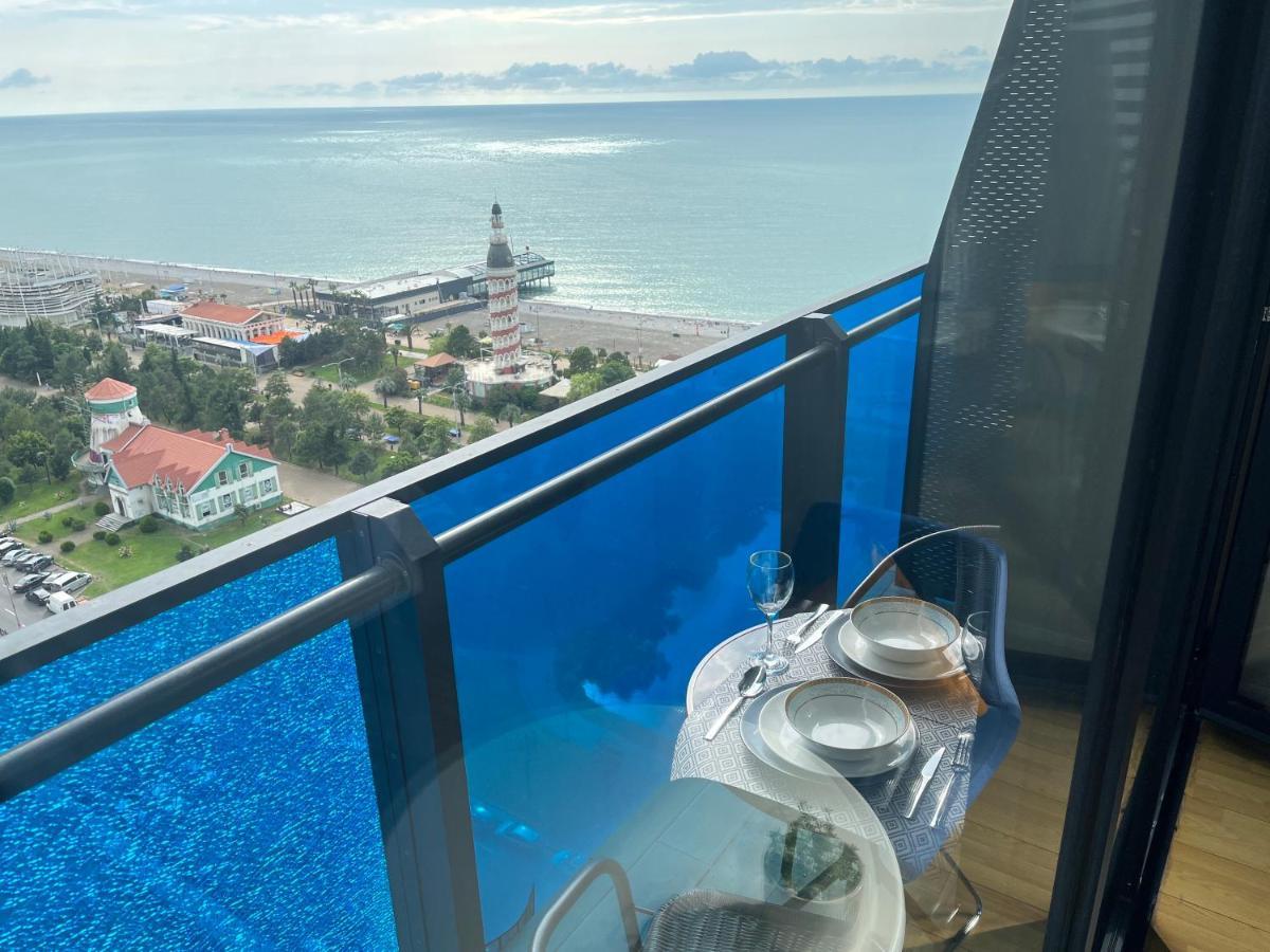 1-Bedroom Studio Apartment In Orbi City - Side Seaview Batumi Bagian luar foto